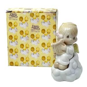 Precious Moments "Girl Angel on Cloud" Salt & Pepper Set #869759 Enesco 1995